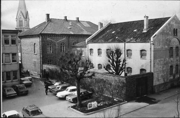 Kristiansand kvadraturen historiske bilder hus og gater Fengslet i Festningsgaten