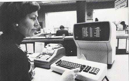 Tastatur og dataskjerm pc 1976.
