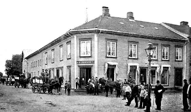 John. P. Johnsen. Forretning i Kristiansand Kvadraturen 1905