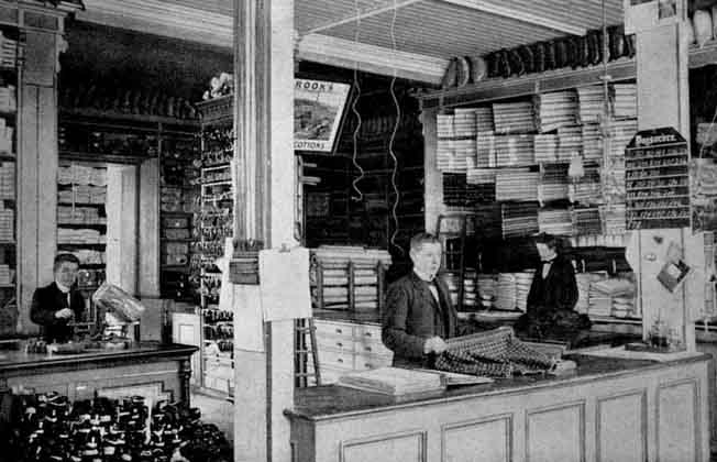 Tobias Siqueland Jernvarehandel i Toldbodgaden Forretning i Kristiansand Kvadraturen 1905