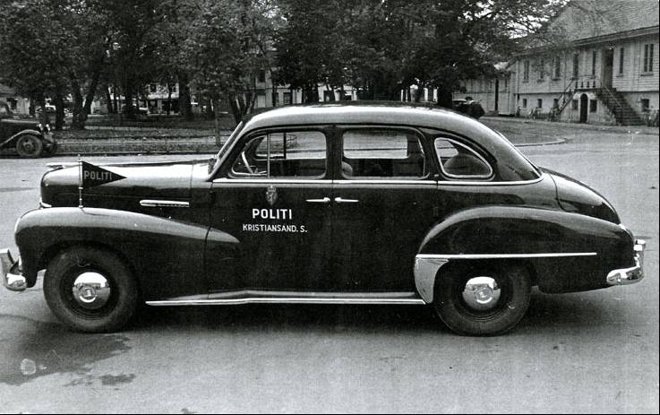 Opel Kaptein stabsbil 1954 mod.