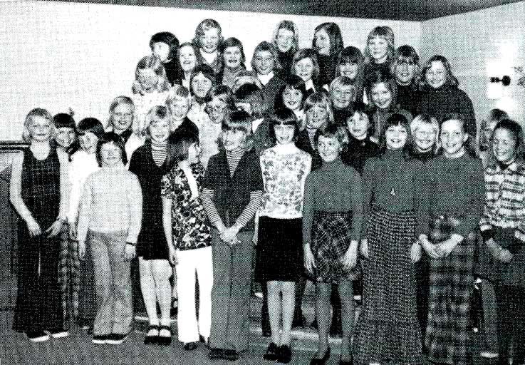 Kristiansand frikirke jenteklubben i 1977