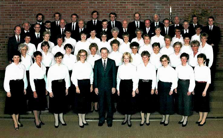 Kristiansand frikirke blandetkoret er 100 år i 1986, Thorleif Sødal dirigent