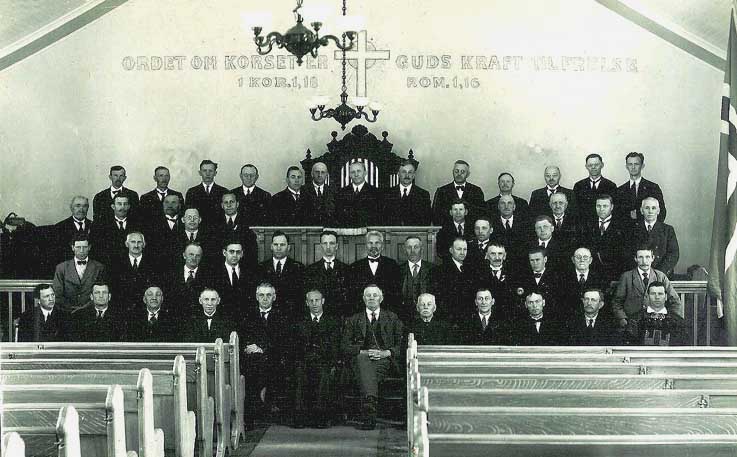 Kristiansand frikirke presbyteriemøtet i 1933 avbildet i Flekkefjord Frikirke