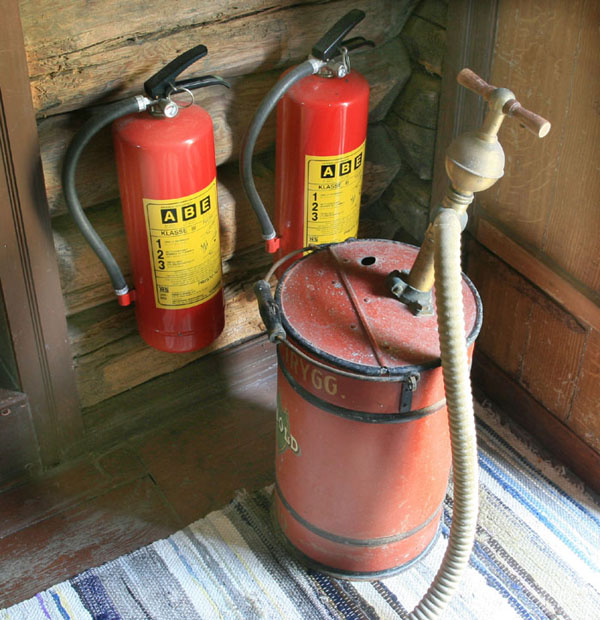 brannslokningsapparat nye og gammel